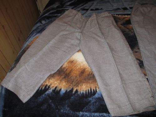 2 PAIR SIZE 16 XL ONE PANTS &amp; ONE CAPRI&#039;S CHEF PANTS