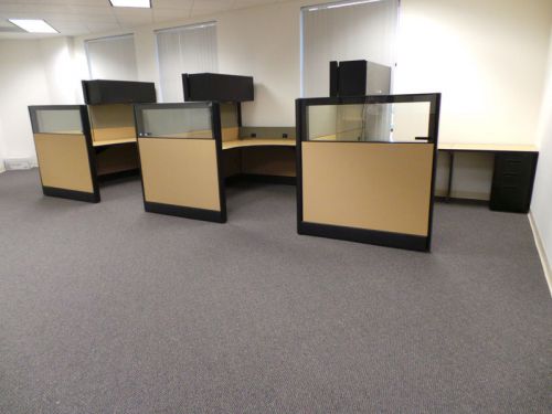 Friant tile system cubicles