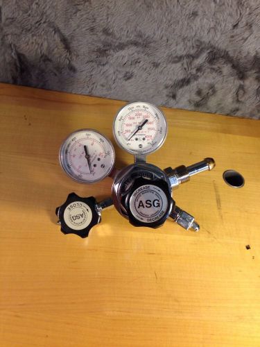 Victor Dual Stage High Purity Gas Regulator HPT272c Lab Grade