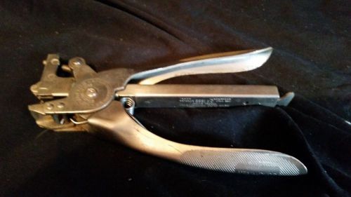 Neva-Clog Products Stapling Pliers model S-100