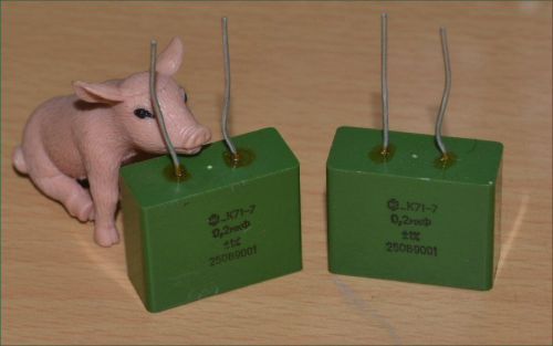 0.2uF 250V ±1% POLYSTYRENE Capacitors. Set of 2