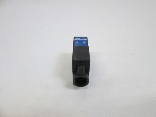 IDEC PHOTOELECTRIC SWITCH ISF-T10MPU *NEW OUT OF BOX*