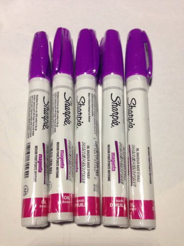 sharpie oil based paint markers . medium tip . LOT OF 5 !! magenta