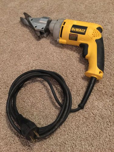 DeWALT D28605 5/16in Variable Speed Fiber Cement Siding Shear