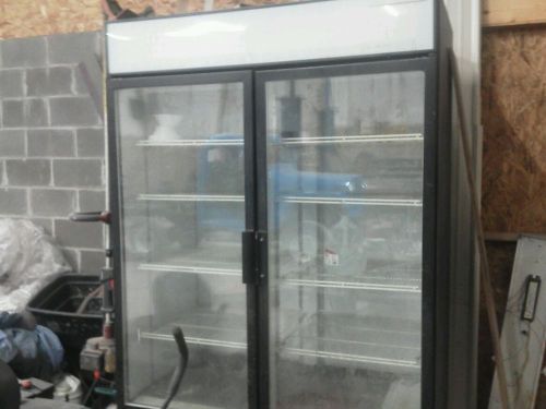 2 door glass cooler