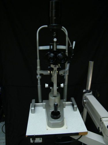 Topcon SL-3D slit lamp Haag Streit Style