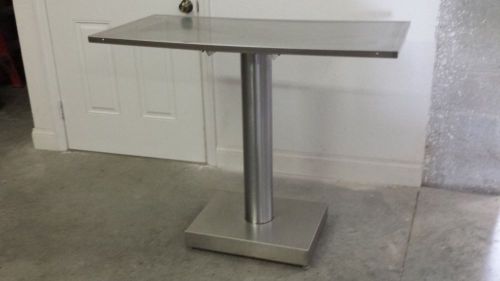 Veterinary Classic Exam Table