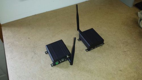 MHS100105  Microhard SL-900 900 MHz Spread Spectrum Serial Modems