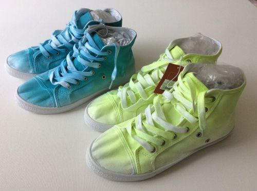 Women’s Sneakers High Top Shoes Neon Green or Blue Leticia Mossimo Supply Co