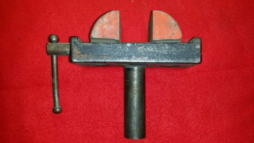 2-1/2&#034; Wide Shank Mounted Vise