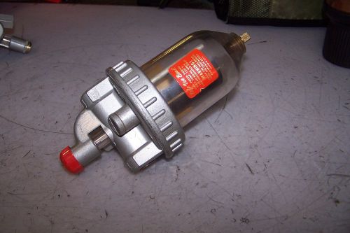 NEW WATTS AIR LINE AUTO FILL LUBRICATOR 1/4&#034; NPT 200 PSI 606-2A M7