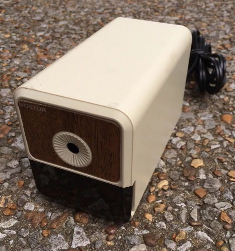 Boston Hunt Desktop Electric Pencil Sharpener Model 18 Made in USA Woodgrain Vtg