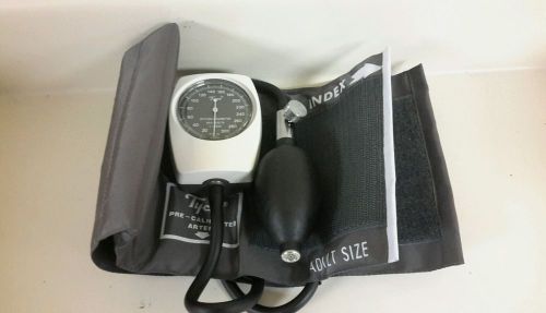 Welch Allyn Adult Cuff 7050-36 Sphygmomanometer Blood pressure