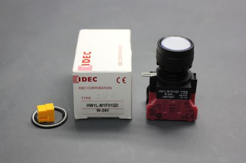 NEW IDEC PUSHBUTTON SWITCH HW1L-M1F01QD  (S2-T-208A)