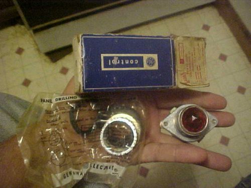 GE CR2940UC214D2 HEAVY DUTY OIL TIGHT INDICATOR PILOT LIGHT RED LENSE