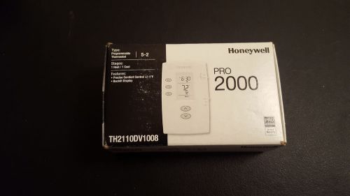 Honeywell TH2110DV1008 PRO 2000 Vertical Programmable Thermostat