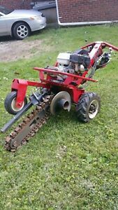 BARRETO  712-MT SELF PROPELLED  HYDRAULIC  TRENCHER... local Pickup