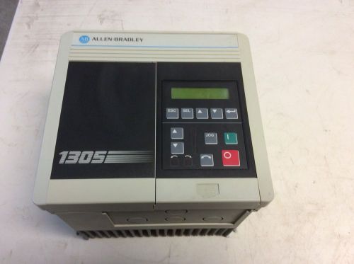 Allen Bradley 1305-AA12A 3 HP 2.2 kW 3 Phase 1305 VFD 200-240 VAC 1305AA12A