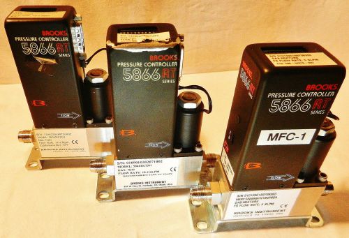 Lot of 3: BROOKS Pressure Controller 5866 RT 5866RCZ01 GAS N20 5866RB1H1B4P65A