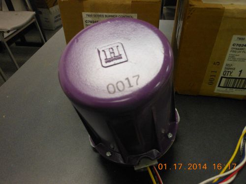 HONEYWELL C7024E1001 24VDC Dynamic Self Checking Flame Detector