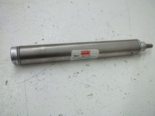 DAYTON 6W111M PNEUMATIC CYLINDER *USED*