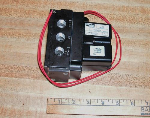 PARKER  PNEUMATIC DIVISION SOLENOID VALVE SINGLE SPRING RETURN 2POS 120V/60HZ