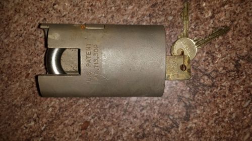 Sargent &amp; Greenleaf High Security Military Padlock with Medeco Cylinder/Keys