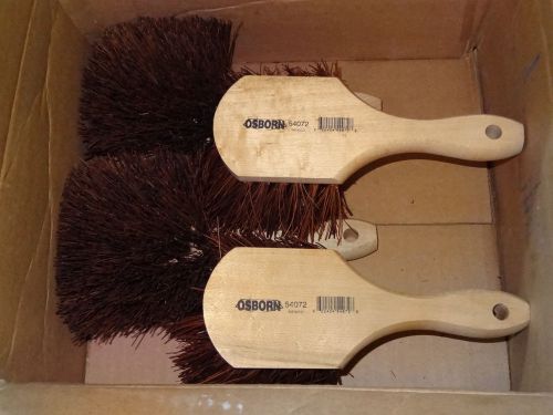 new OSBORN 54072, 10&#034; OAL Wooden Utility Scrub Brush 2&#034; Trim Short Hole Palmyra