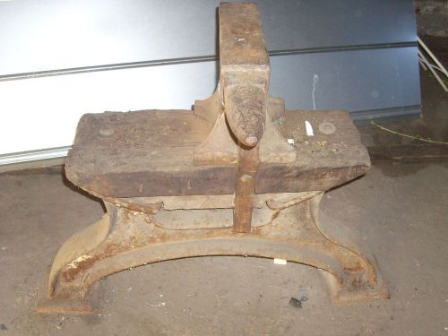 1924 black smith shop anvil for sale