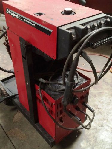 SNAP-ON YA240 MIG WELDER 208/240V Electric