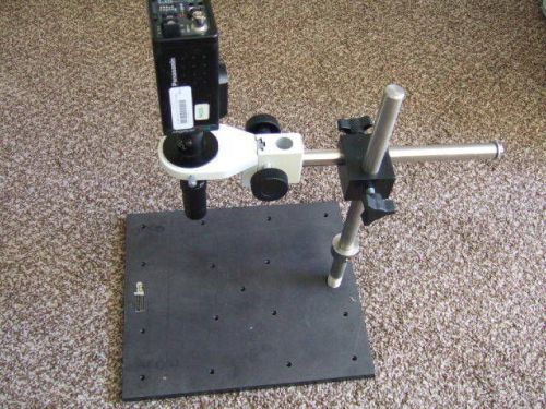 EDMUND SCIENTIFIC  VIDEO MICROSCOPE WITH COLOR CAMERA + BASE BOOM STAND RARE.