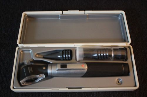 Heine Mini 3000 Hand Held Otoscope With Case