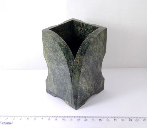 Serpentine stone Pencil Holder