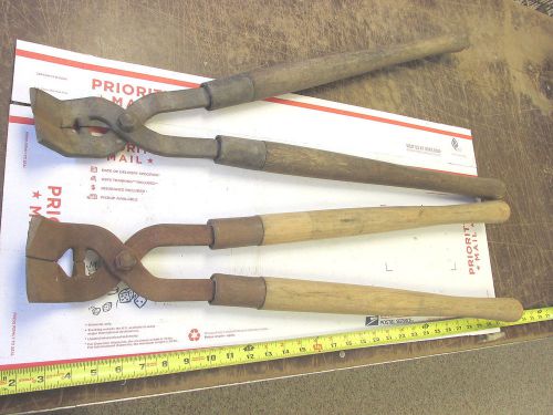 2 GOOD USER OLD LONG WOOD HANDLE HORSE FARRIER HOOF NIPPER TOOLS