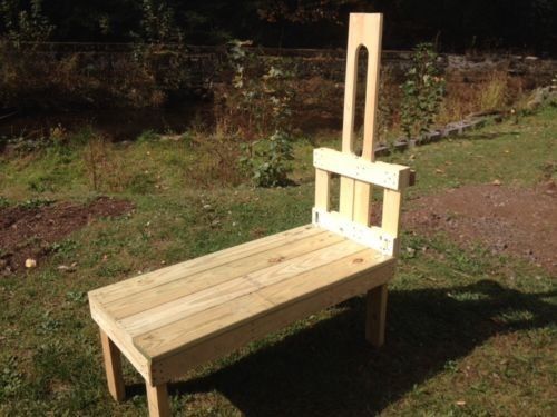 Large Goat Milking Stand With Feeding Dish