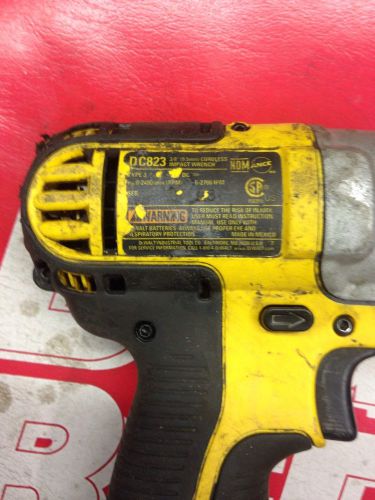 Dewalt Cordless Impact 3/8 With Battery 18 Volt Dc823