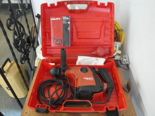 Hilti Combi Hammer Drill - TE 30-C AVR - Excellent Condition