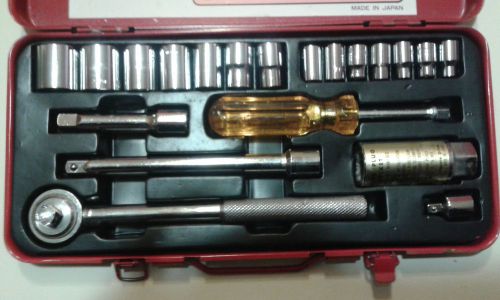 chiavi attrezzi 21pc pezzi RATCHET SOCKET SET  1/4&#034; 3/8&#034; con estensioni