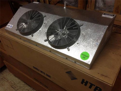 Carrier 2,800 Btu Electric Defrost Slim Air Reach In Evaporator 2 Fan 230V 1Ph