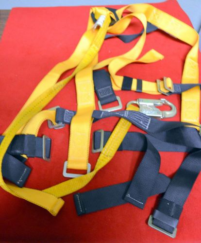 TITAN Safety Harness