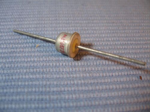 MOTOROLA 1N4720 3 AMP, 100 PIV RECTIFIER DIODES, TOP HAT STYLE, USED