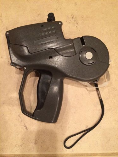 Monarch Model 1153 Pricemarker / Label Maker Gun, Works Great! 3 Lines!