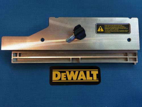 DeWALT MITER SAW RIGHT FENCE WITH SCREW N081818SV DWS780 DWS782