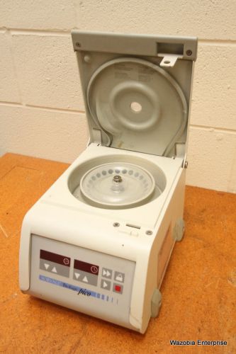 SORVAL BIOFUGE PICO CENTRIFUGE D-37520 OSTERODE 75003287