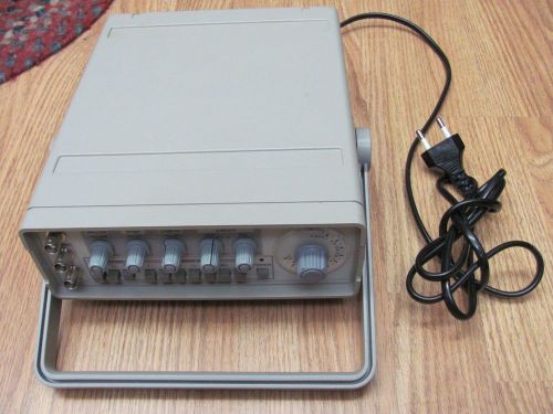 LG GOLDSTAR FG-8002 FUNCTION GENERATOR 0.02-2.0 MHZ