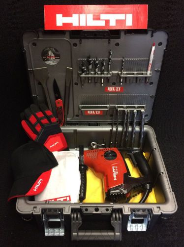 HILTI TE 7-C HAMMER DRILL, MINT CONDITION, FREE HEAVY DUTY CASE, FAST SHIPPING