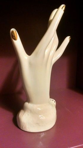 Vintage 1940&#039;s Porcelain Ladies HAND Figurine Ring/Bracelet display. Beautiful.