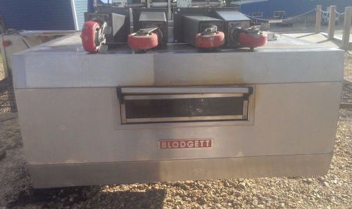 BLODGETT MT3255 GAS CONVEYOR PIZZA OVEN