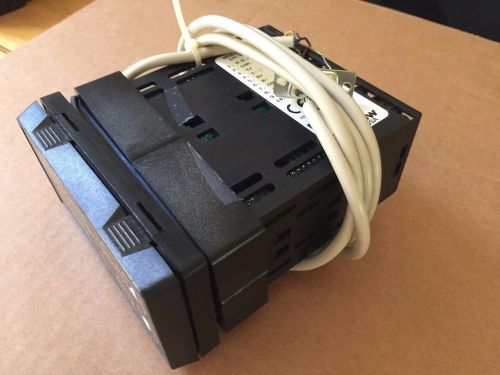 WATLOW SERIES 981 TEMPERATURE 1/8 DIN Ramping Controller 981C-10CA-JSGG