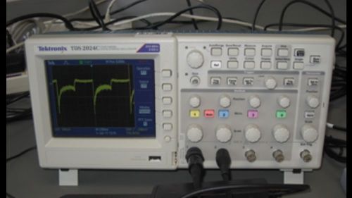 Tektronix TDS2024C 200MHz 2GS/s Oscilloscope